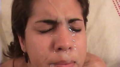 ලස්සන ලතින් brunette රළු ලිංගික ඇත